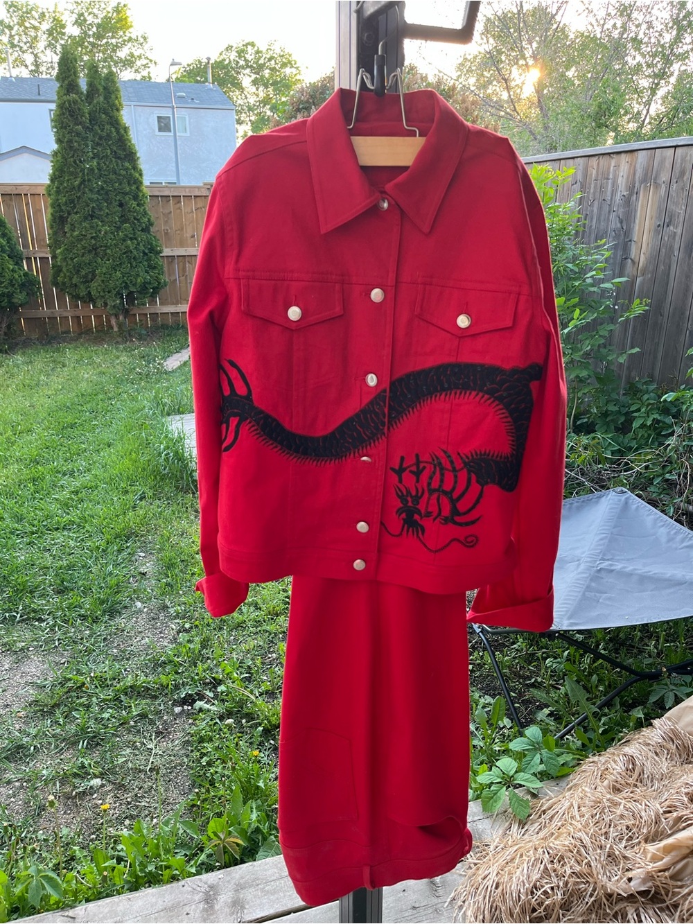 Red Western Shirt Jacket with Black Dragon Embroidery - Picture 2 of 4